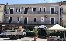 Hotel 4 Lampioni